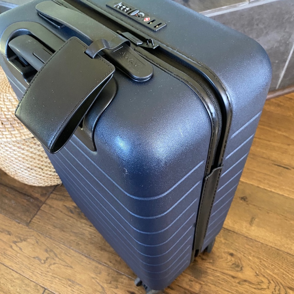 Away Carryon Suitcase